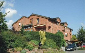 Neubau Mehrfamilienhaus, Selters